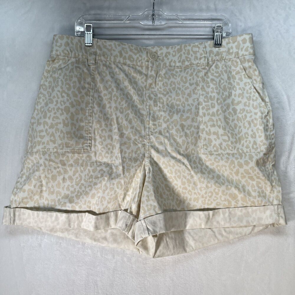 Lane Bryant Softest Collection Mid-Rise Short Women’s Sz 14 Leopard Print NEW